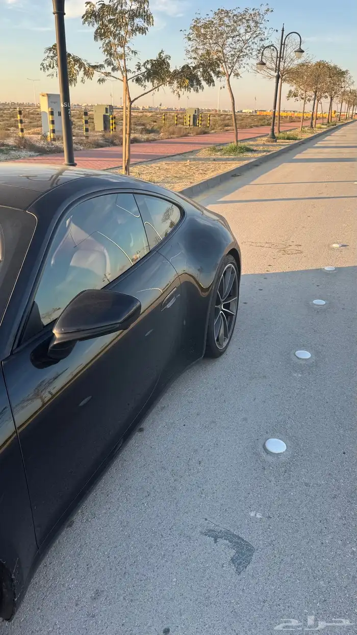 بورش 911 كاريرا اسود 2020 9