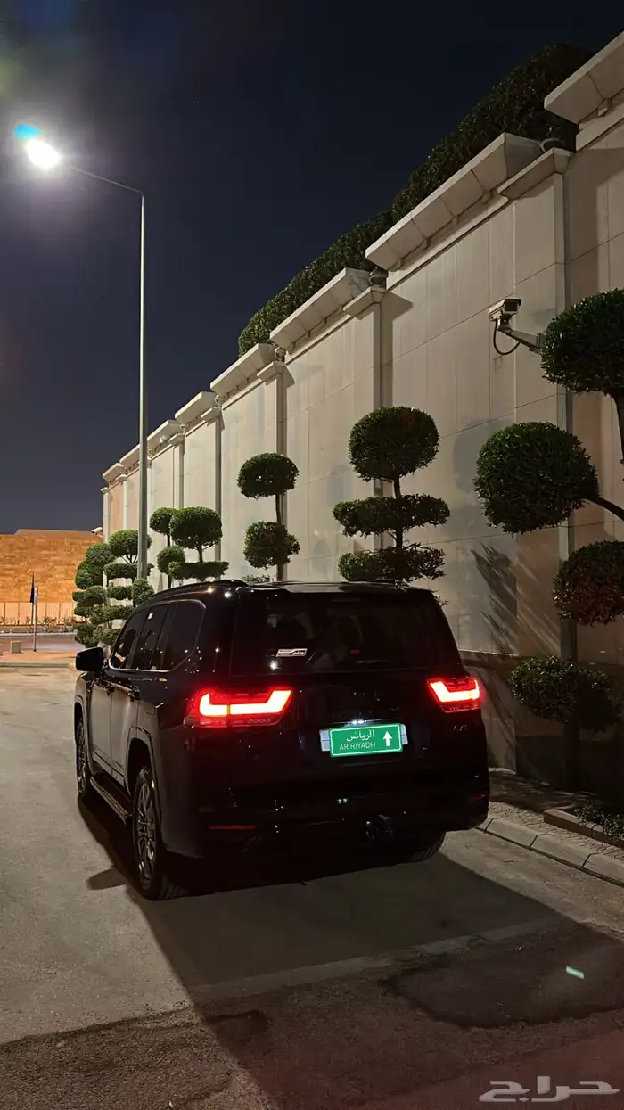 تويوتا لاندكروزر L4 2024 سعودي 1