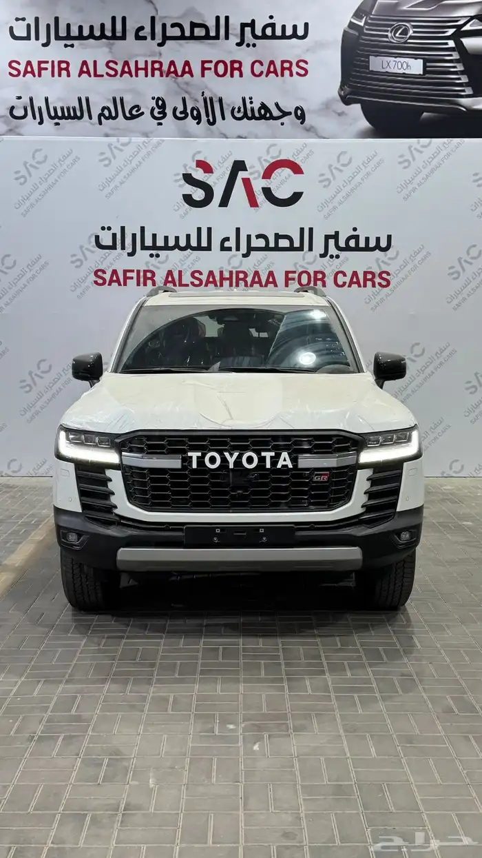 تويوتا   لاندكروزر GR بريمي 2025 بنزين فل كامل 0