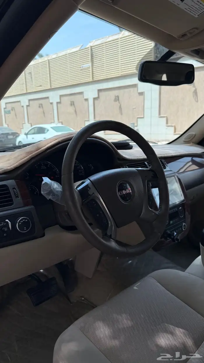 جمس يوكن 2011 4