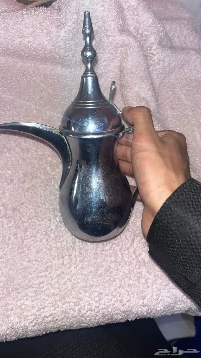 دلات قهوه الممتاز معدن اصلي - جديده استخدمها مره وحده 1