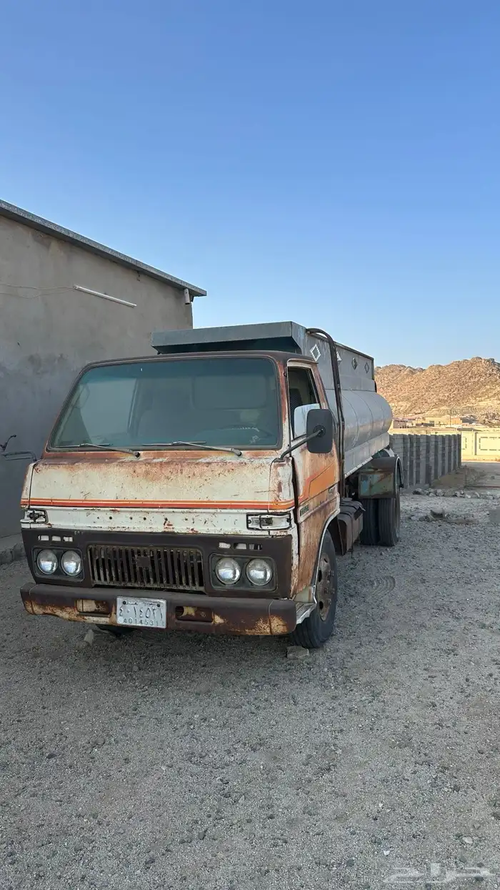 وايت مويه ديهاتسو موديل 81 غير مجدد وغير مفحوص ينفع في البر 3