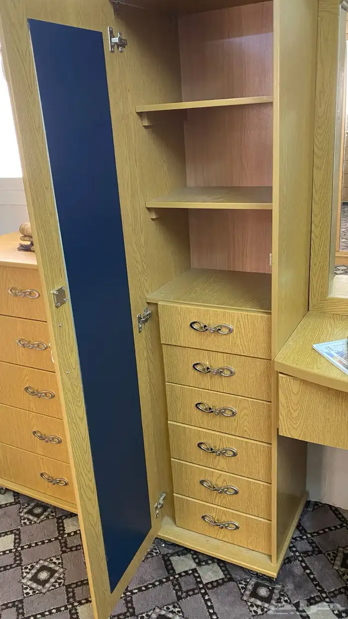 غرفة نوم مكونة من 6 قطع شبة جديدة للبيع 12