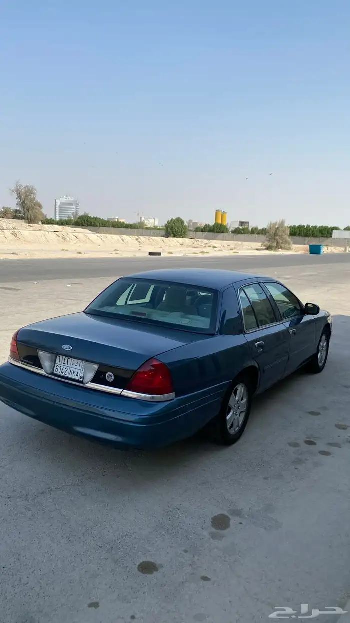للبيع فورد فكتوريا 2009 3