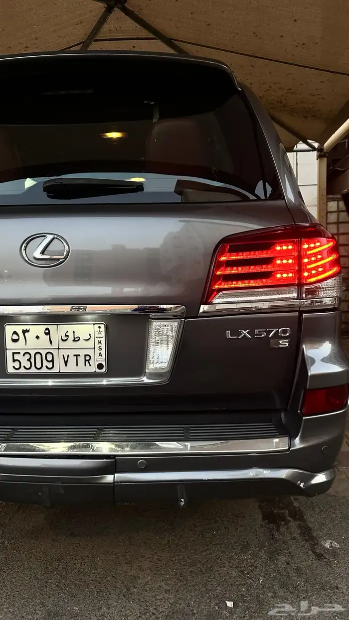 جيب لكزس سبورت 2014 LX570 0