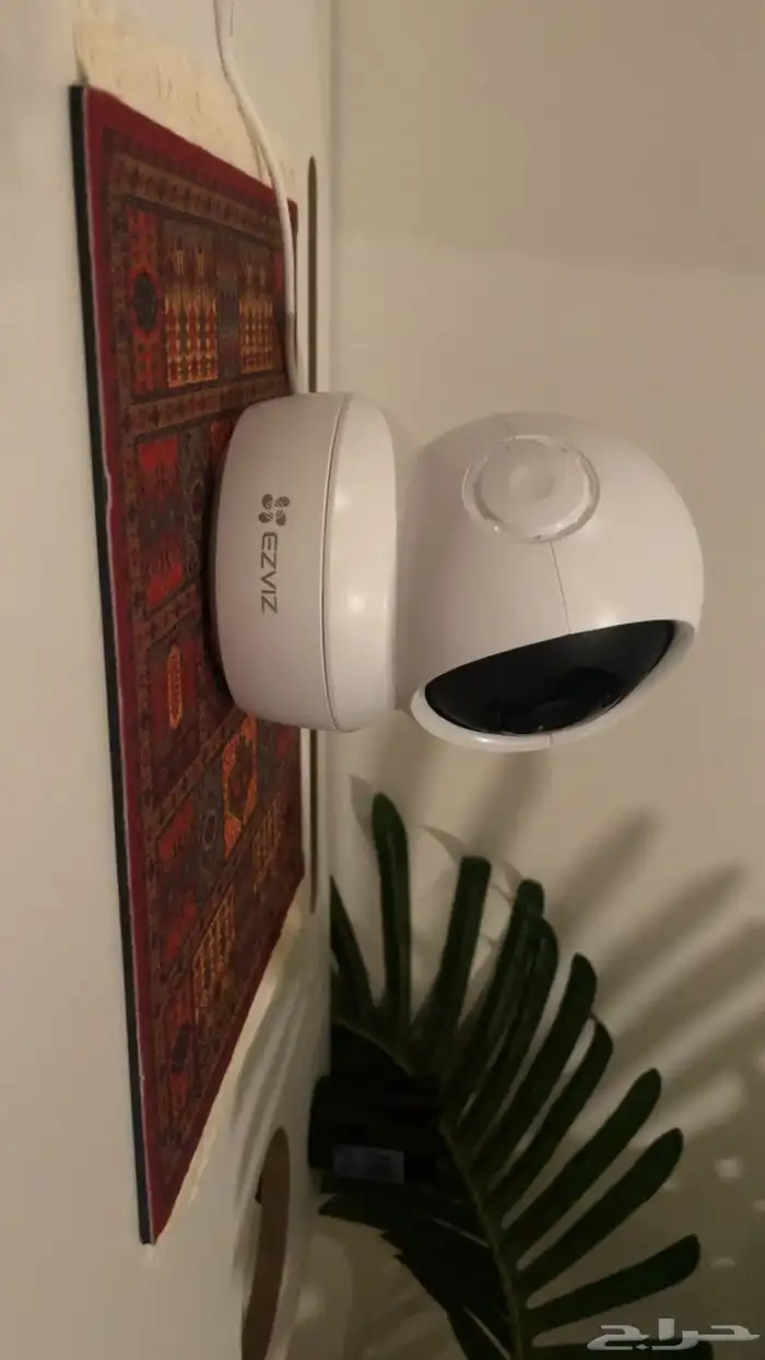 كاميرا من شركة EZVIZ ( تحكم عن بعد ) 3