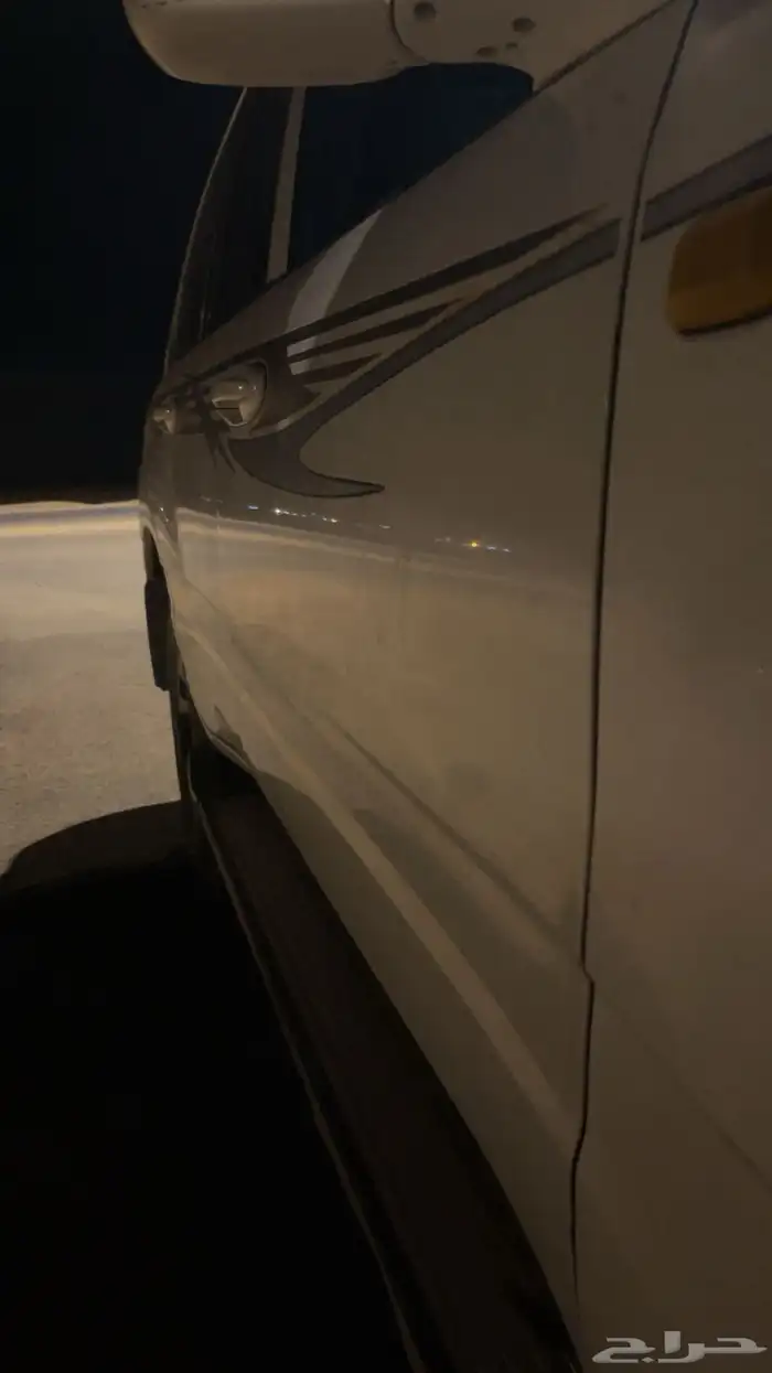 جيب لاندكروزر وارد قطر 4