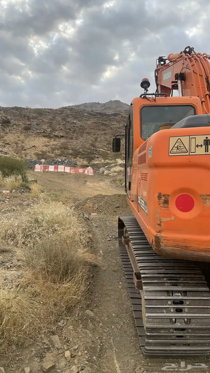 بوكلين للايجار او الشغل اليومي 0