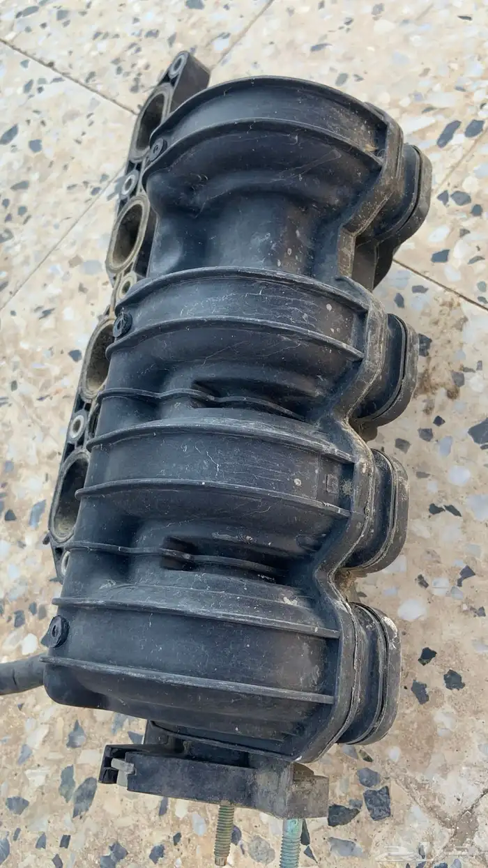 ثلاجه كرولا 2007و شاشة سيارة 0