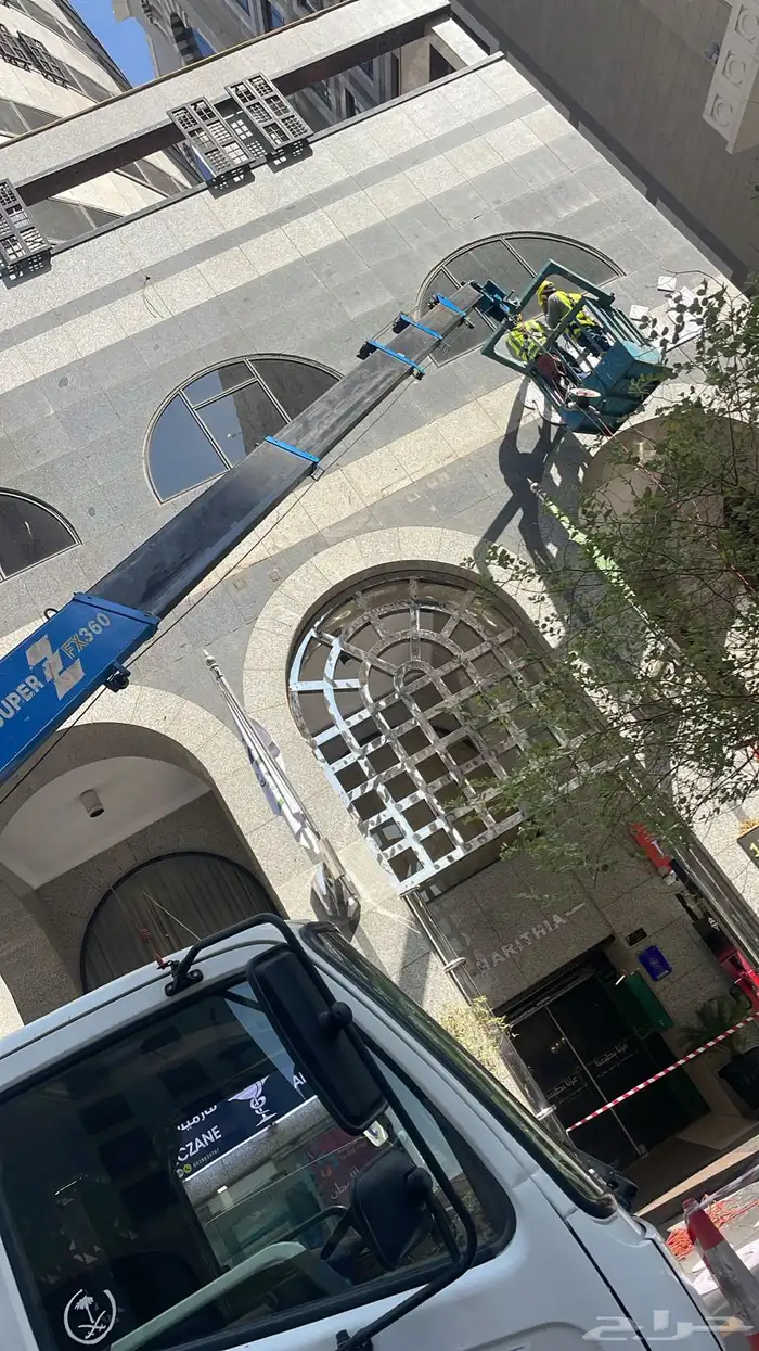 للإيجار ونش كرين سله ثابت متحرك موجود 25طن7طن سطحه بوم تراك 24