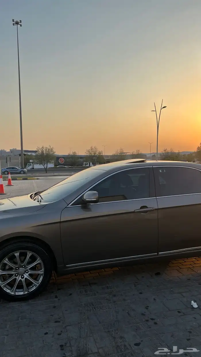 جيلي امجراند 8 فل كامل 5