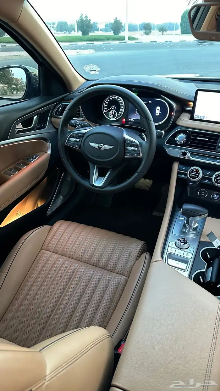 2022 جينيسس G70 16