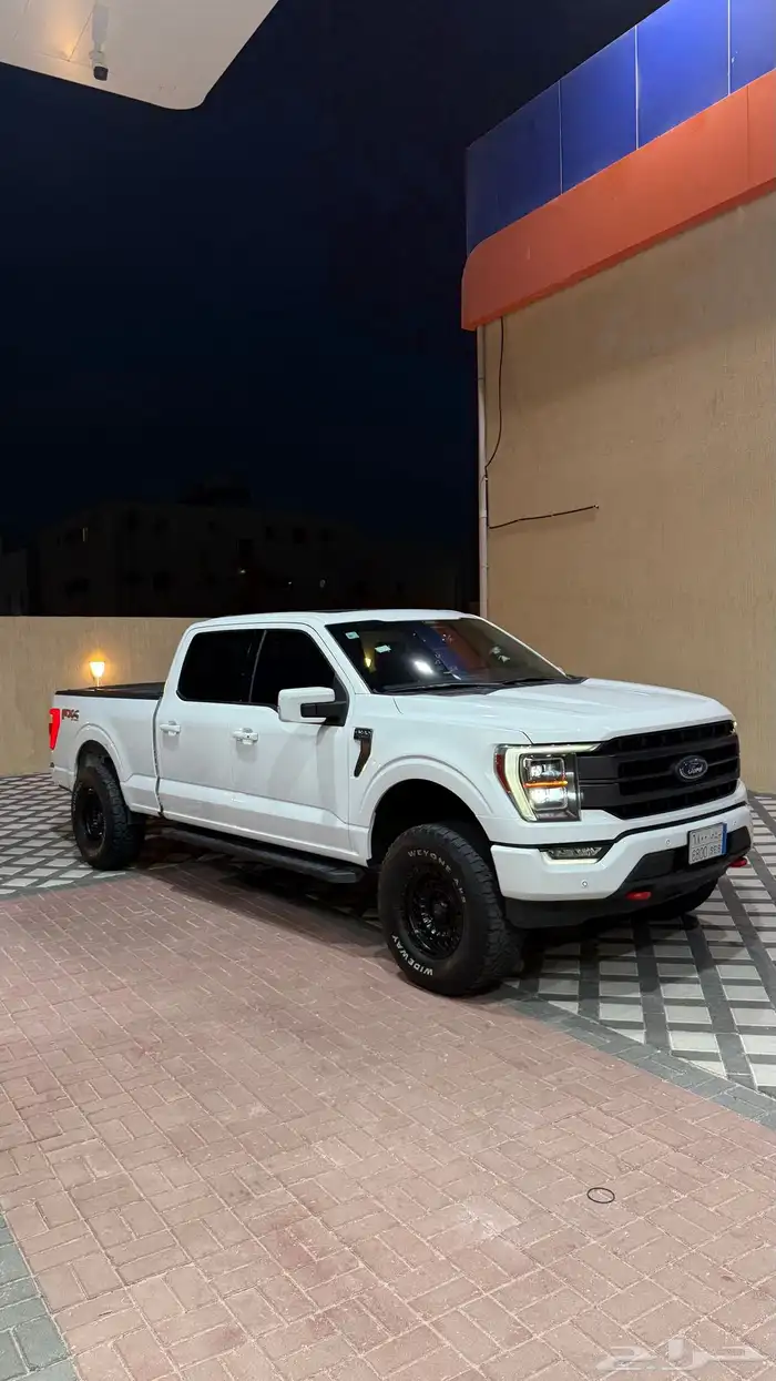 فورد لاريت 0