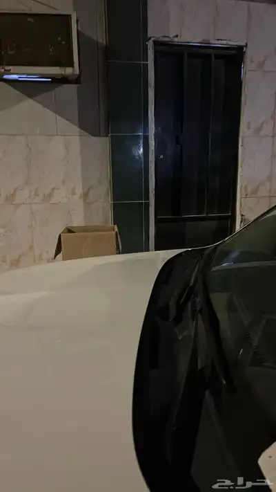 للايجار غرفه مع كهرباء وماء 0