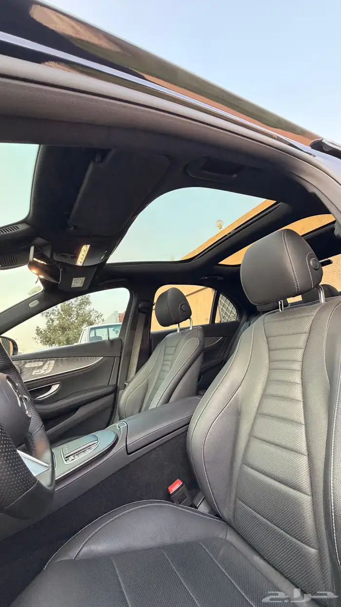 مرسيدس E350 AMG 2022 (بنزين) فل اوبشن بحالة الوكالة 19