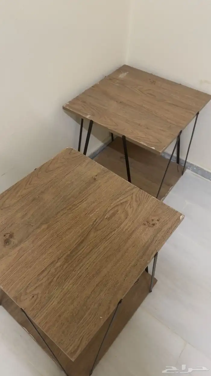 طاولات للبيع 0