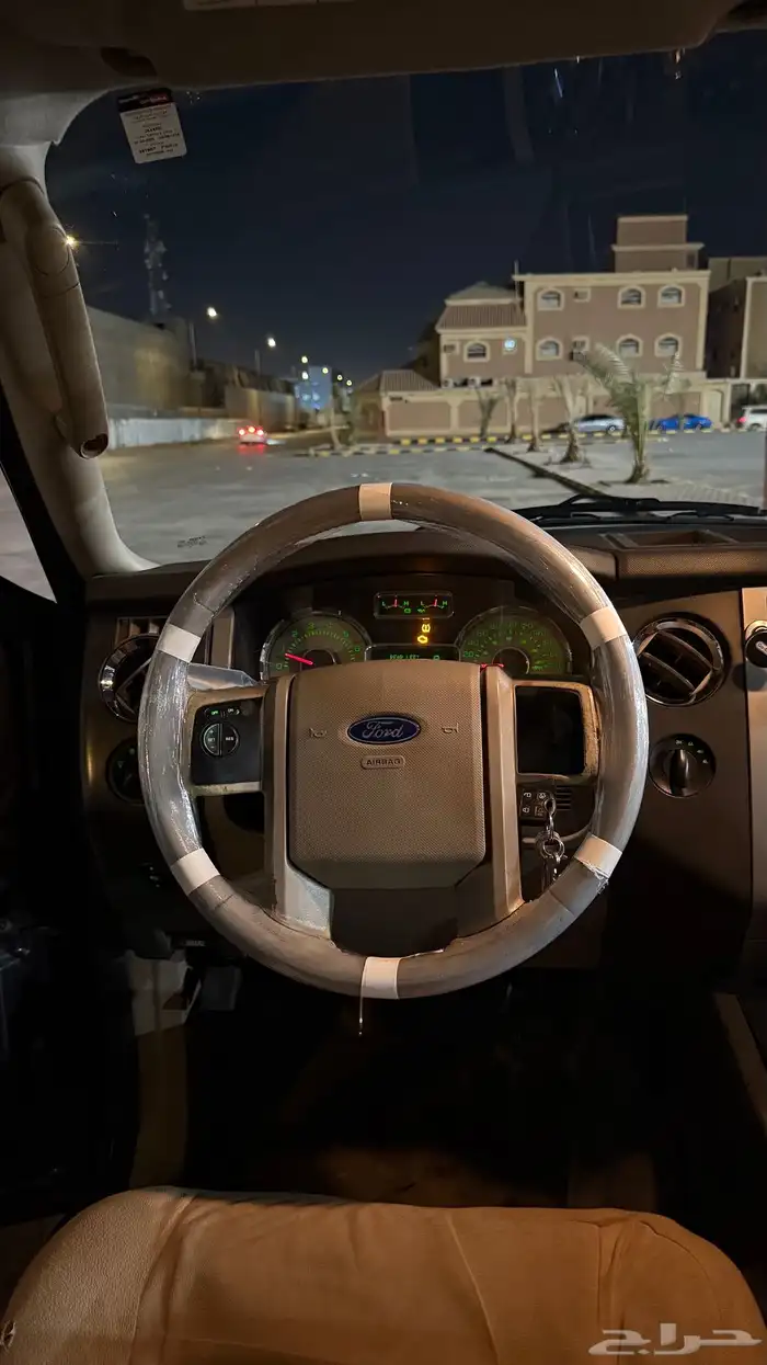 فورد اكسبديشن 2013 7