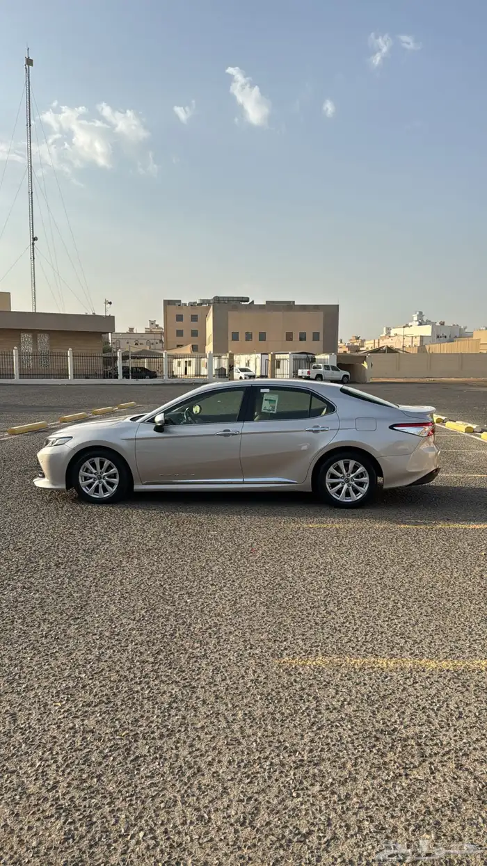 كامري 2020 GLE فل كامل 12