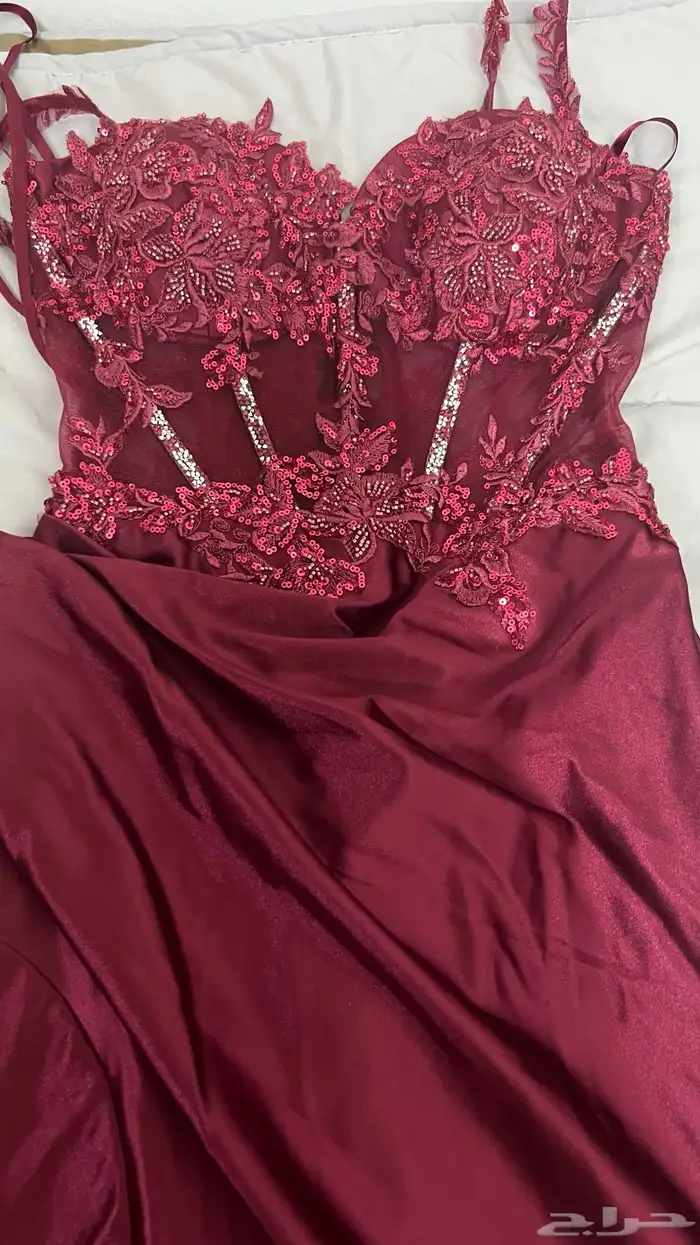 فستانين زواج مده اللبس اربع ساعات فقط مقاس S-M 0