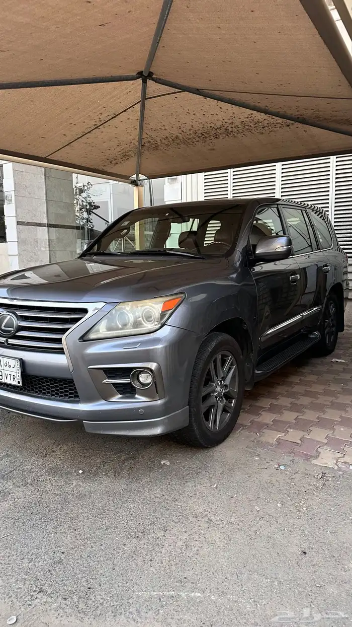جيب لكزس سبورت 2014 LX570 3