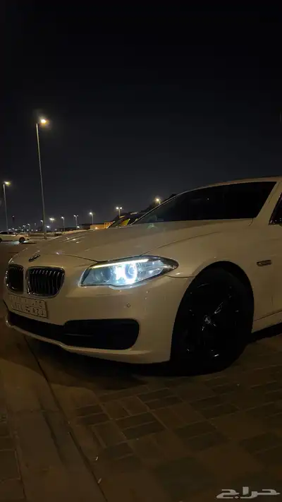 BMW 520i 2016 index