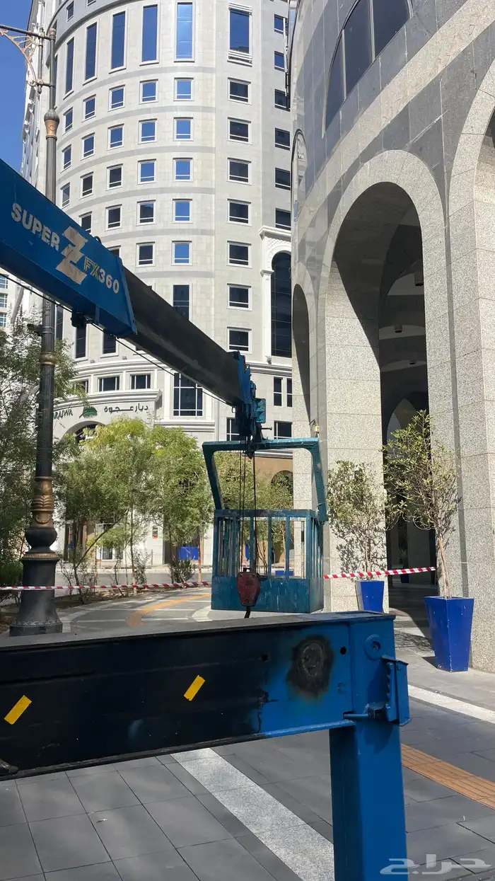 للإيجار ونش كرين سله ثابت متحرك موجود 25طن7طن سطحه بوم تراك 22