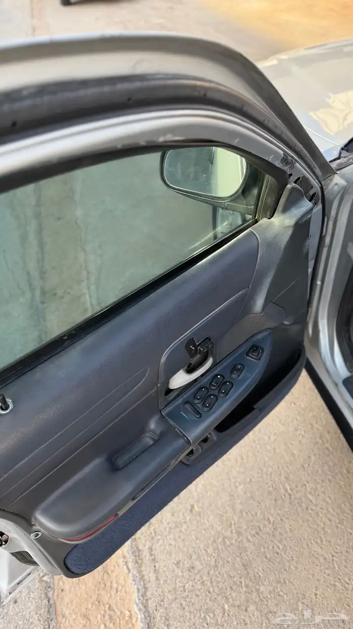 فورد فكتوريا 2001 5