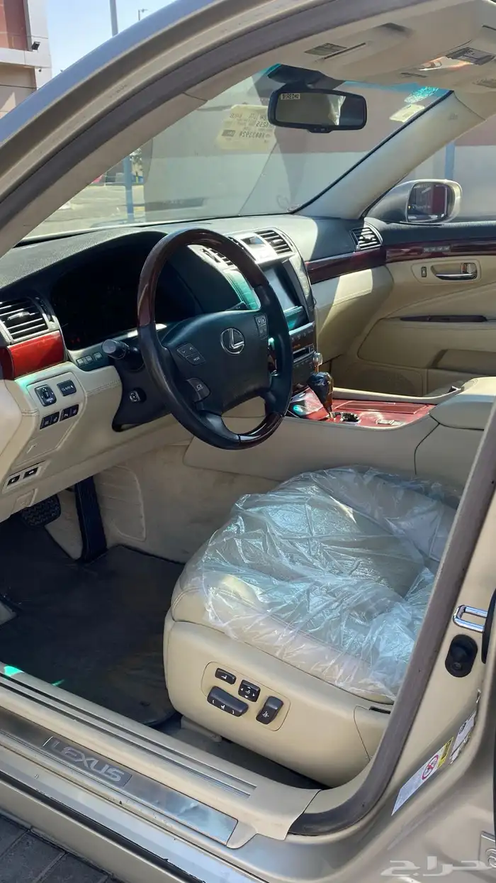 لكزس LS460 2010 شورت 16