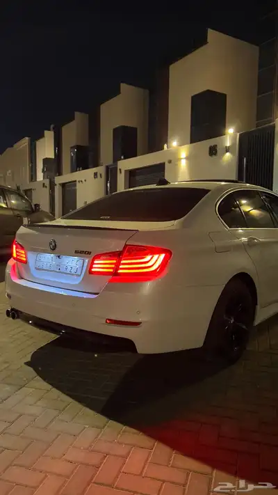 BMW 520i 2016 index