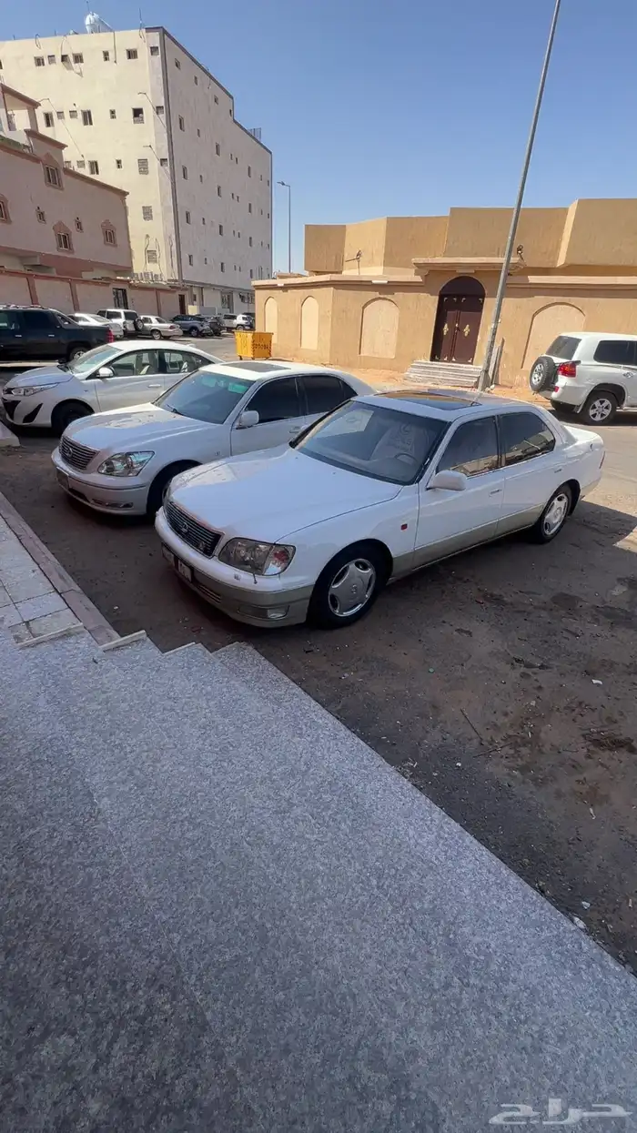 لقزز LS400 2