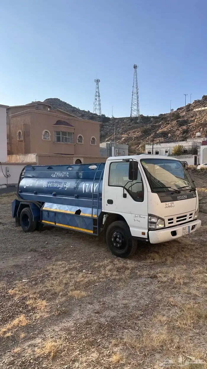 وايت ايسوزو 2008 0