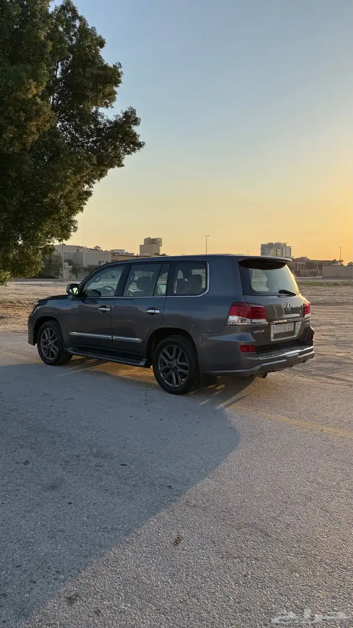 للبيع جيب لكزس LX570 2014 5