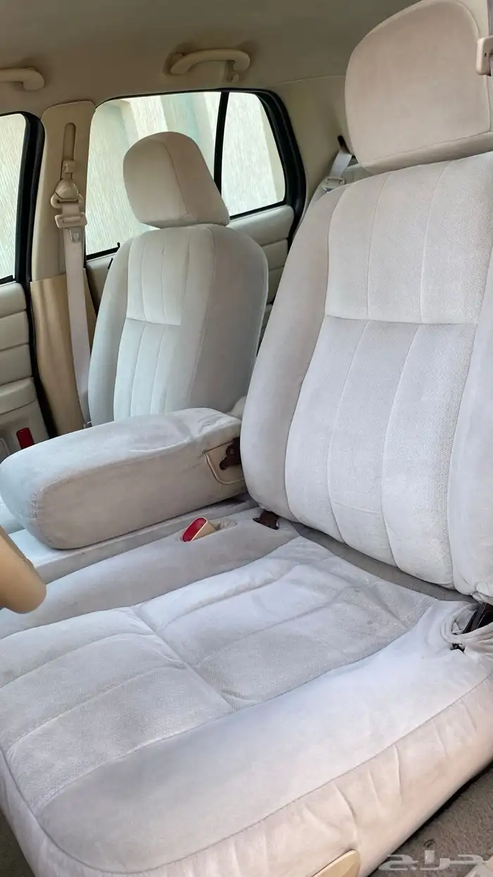 للبيع فورد فكتوريا 2009 5