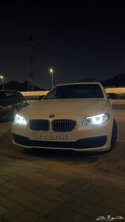 BMW 520i 2016 index