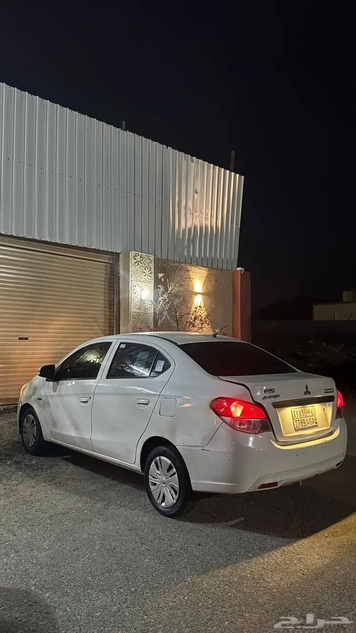 مصور سيارات ومصمم 5