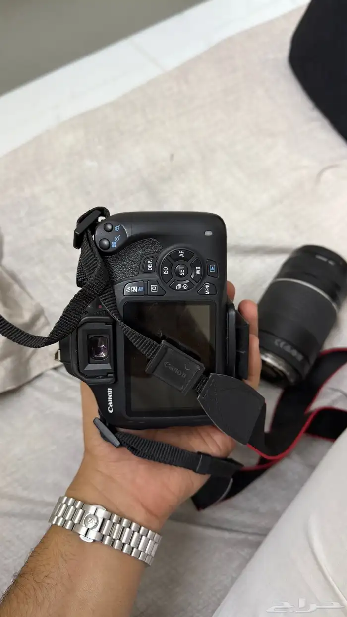 كيمرا كانون 1200D للبيع 3