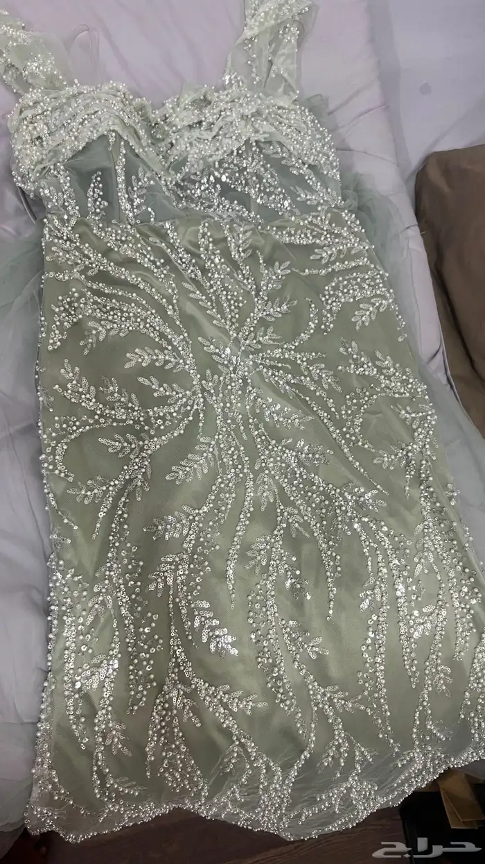 جميع الفساتين ب 350 5