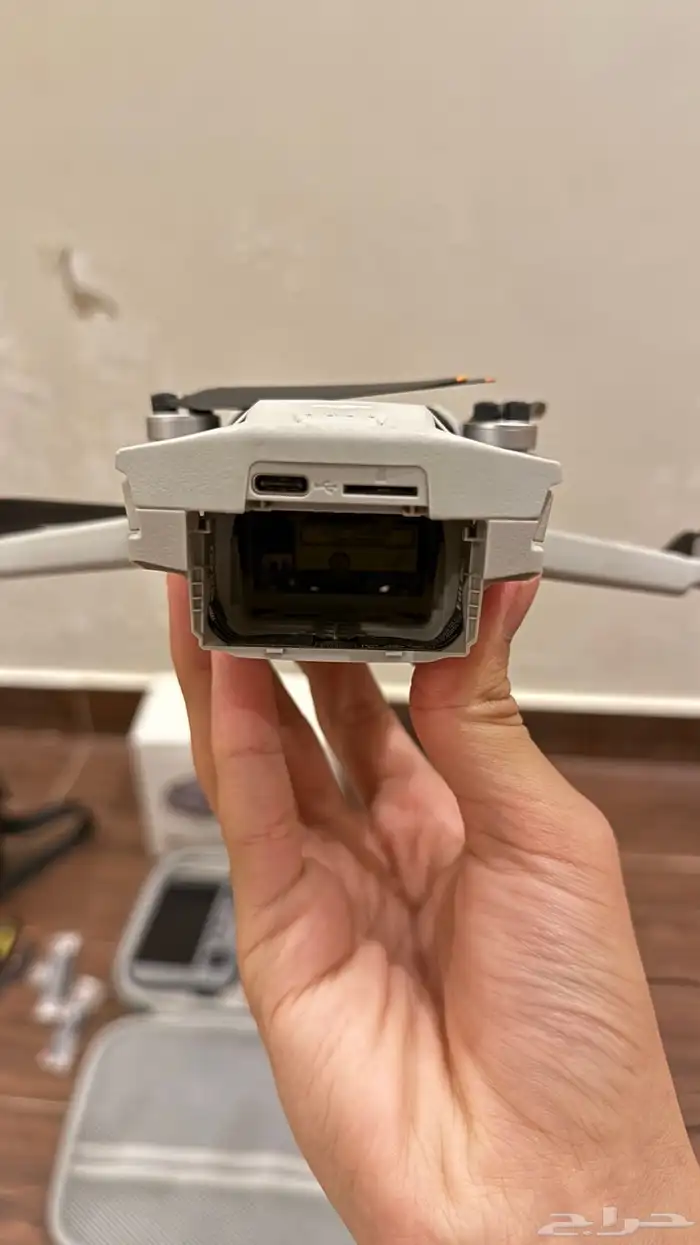 درون DJI MINI4 proميني فور برو 2