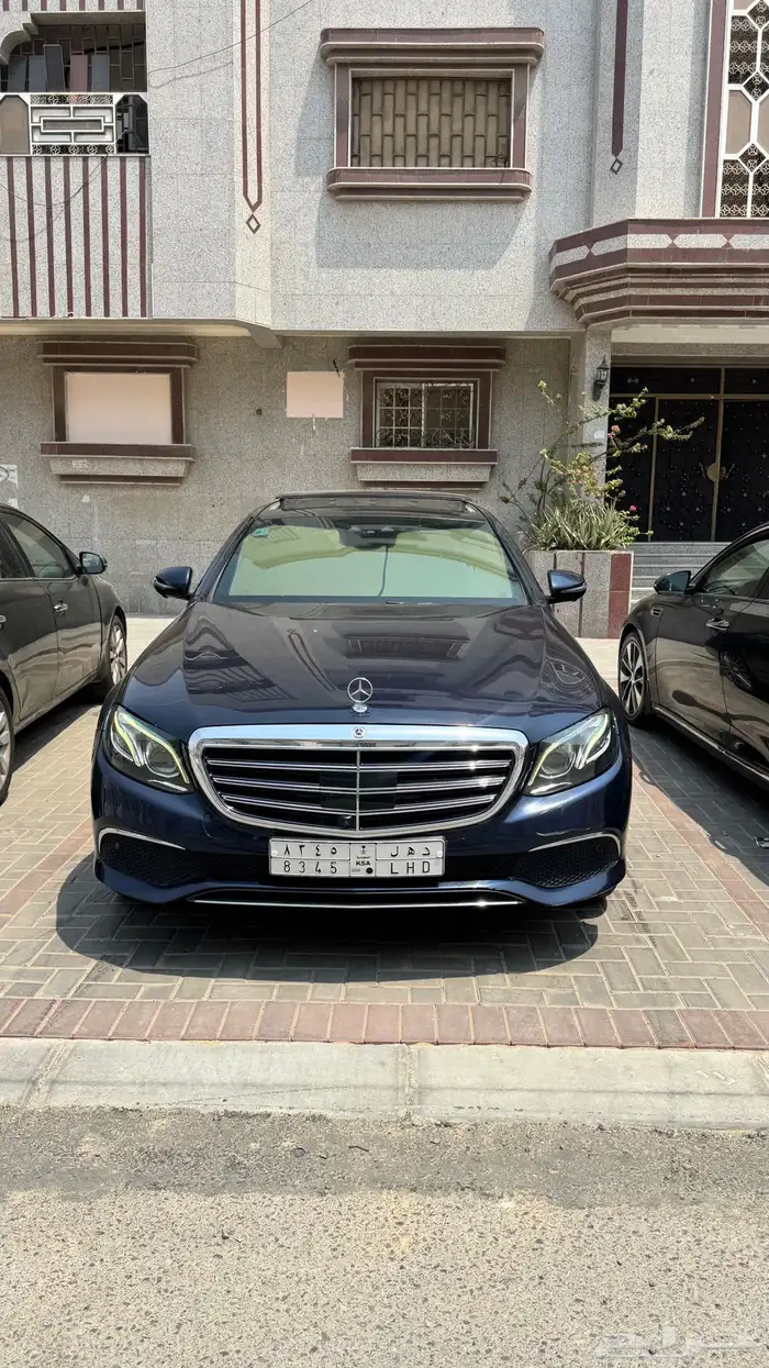 مرسيدس E400 4matic 2017 نظيفة 1