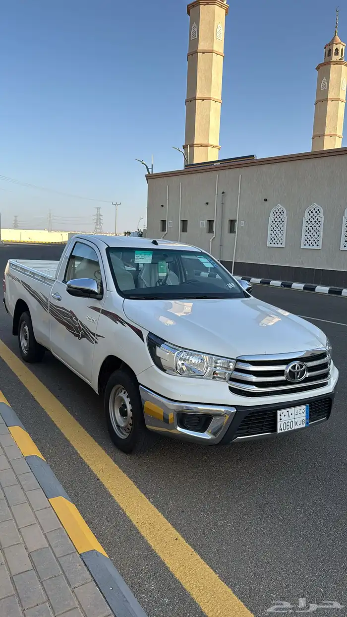 هايلوكس غمارة بنزين GLX 2021 3