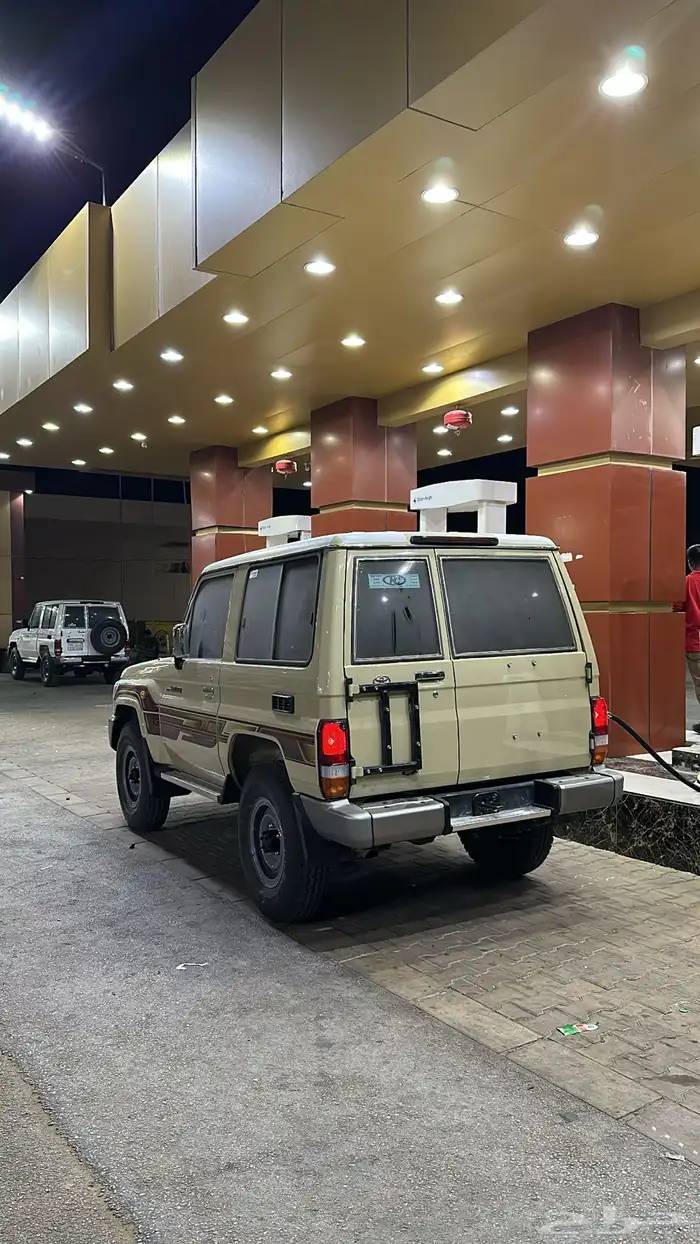 للبيع جيب ربع بيج 5