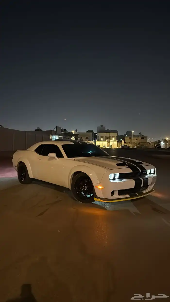 تشالنجر SRT 6.4 10