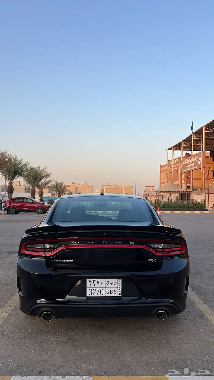 دوج تشارجر RT 5