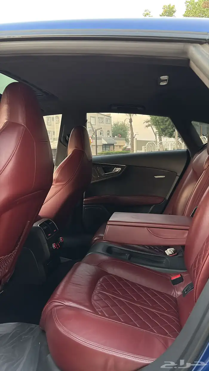 اودي S7 V8 بلاك اديشن وكاله RS7 V8 توين تيربو 12