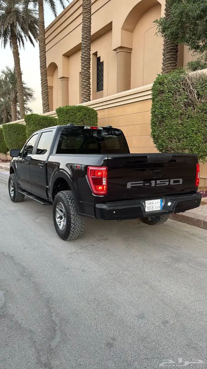 فورد F150 XLT مديل 2023 مكينه 8 سلندر 5.0 11