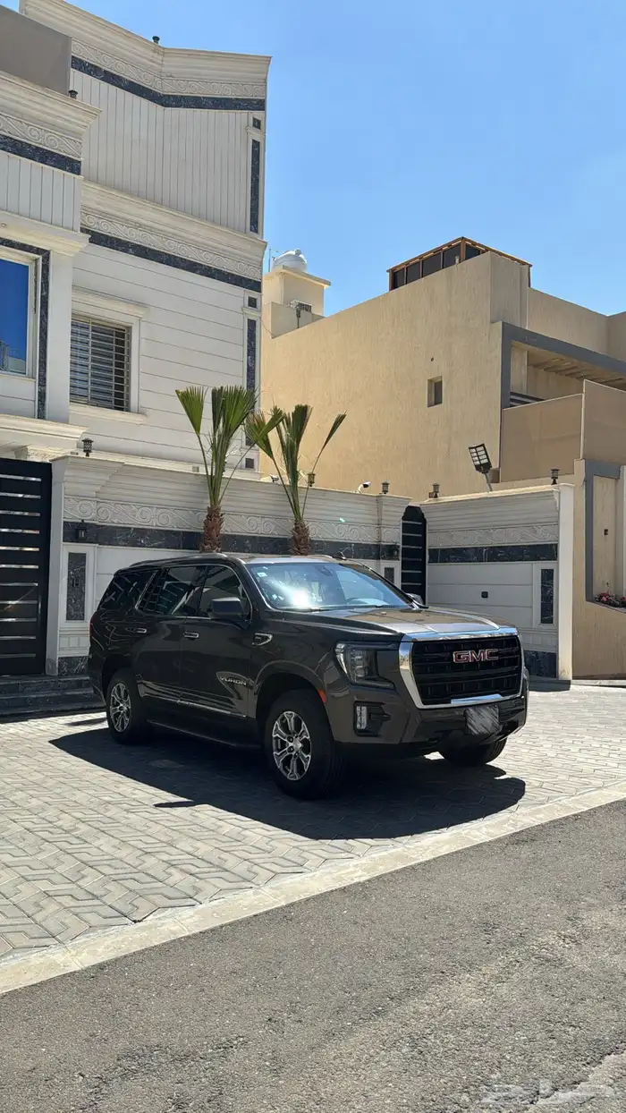 يوكن 2021 SLE 1