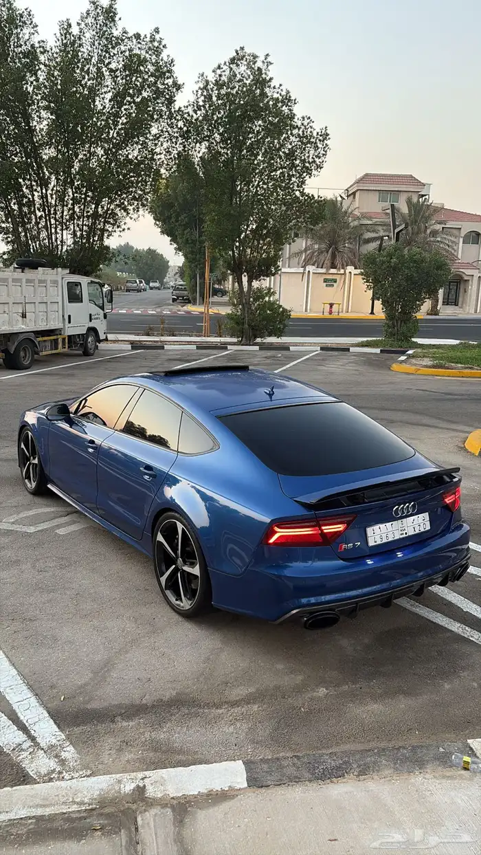 اودي S7 V8 بلاك اديشن وكاله RS7 V8 توين تيربو 0