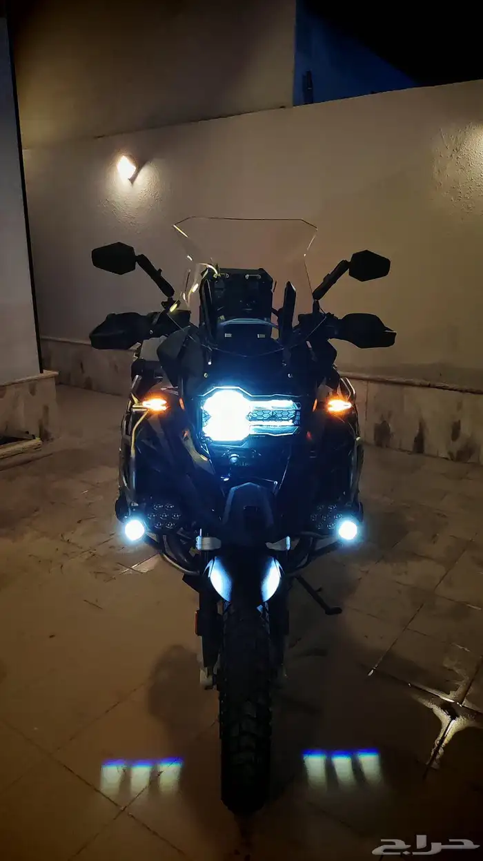 دراجة BMW R1250 GS Adventure 2023 fully loaded 7