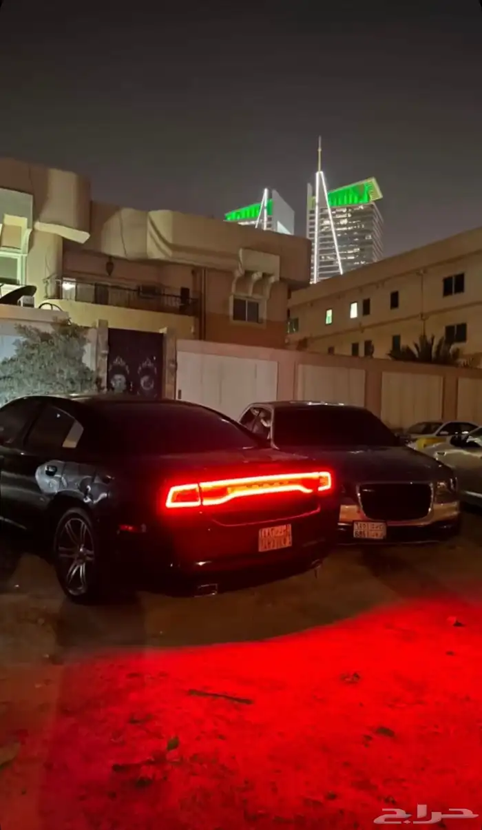 دودج تشارجر 2012 للبيع او البدل 32