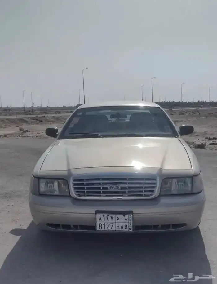 فورد كراون فكتوريا 2010 نص فل 0